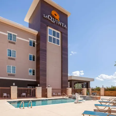 La Quinta Inn & Suites by Wyndham Odessa North