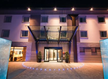 Winter Garden Hotel Bergamo Airport