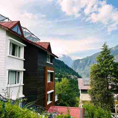 Bookmark Resorts, Manali Hotel Exterior