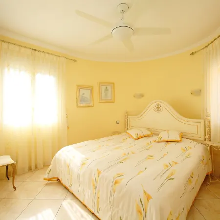 Bombilla Hotels in Teulada