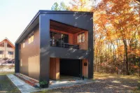 Phoenix Cocoon by Hhg