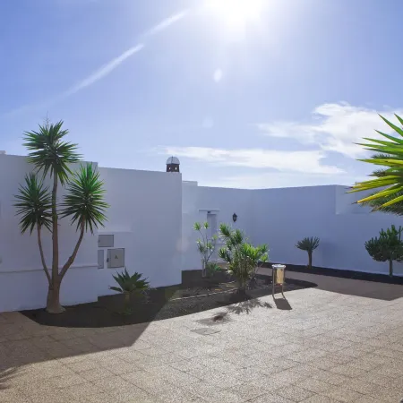 Apartamentos LIVVO Coloradamar