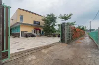 Sans Resort Parung Bogor Hotel di Kecamatan Tajur Halang