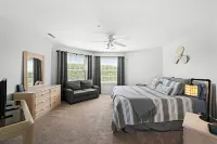 Condo in Lakefront Resort w/ Pool! Ozarks Getaway