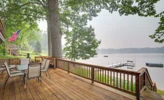 Lakefront Sister Lakes Vacation Rental w/ Dock!