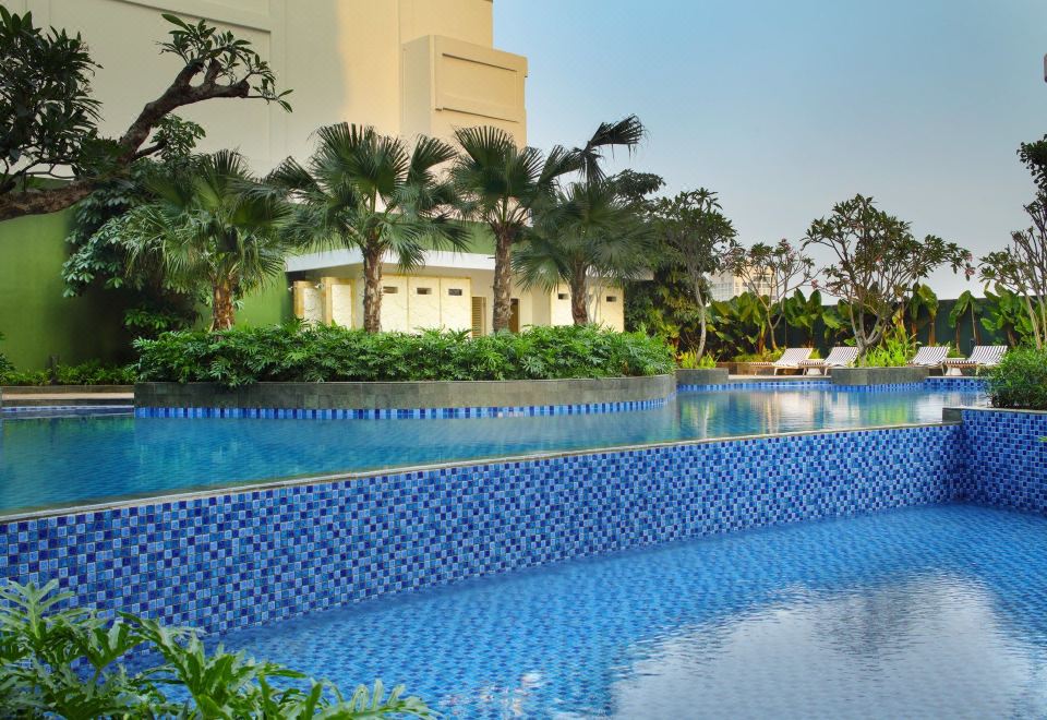 1. 포 포인츠 바이..