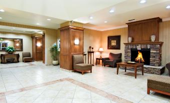 Holiday Inn Express & Suites Klamath Falls Central