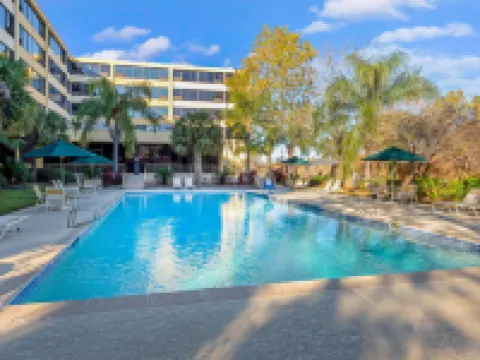 La Quinta Inn & Suites by Wyndham New Orleans Airport Hoteles en Kenner