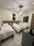 Jasmine Flower Hostel Hotels in Ma'in