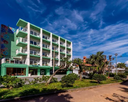 ザ モアナ 北谷町のホテル