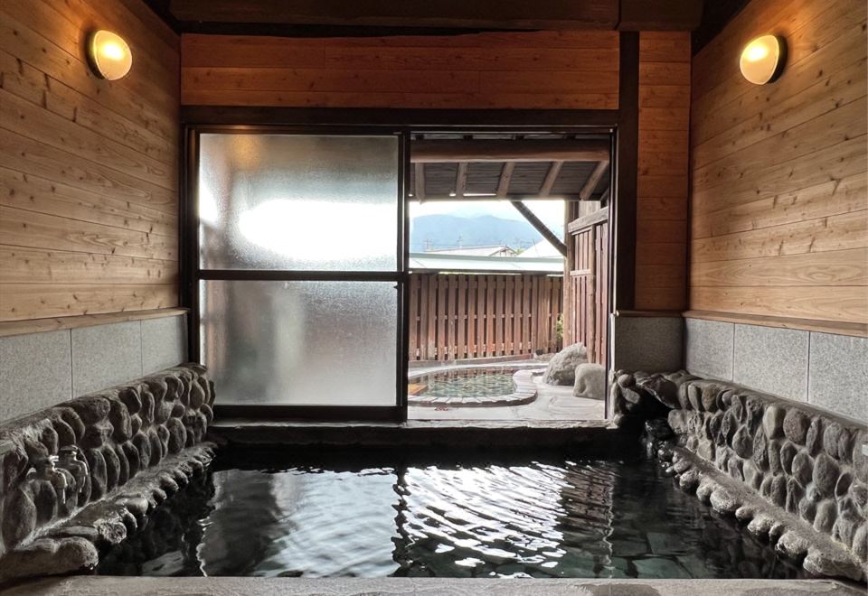 유후인 료칸 히카리 노 이에 온천