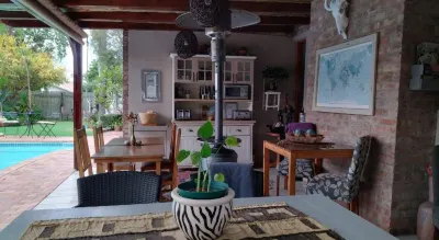 Earthbound Guest House Отели в г. Эден