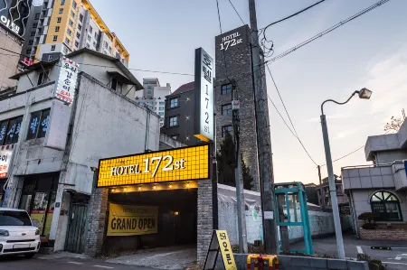 Yongin 172st Отели рядом с достопримечательностью «Университет Данкука»