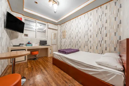 Yeoncheon Yeogiseo Jaja Отели в г. Йончхон