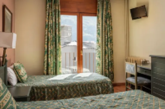 Hotel Sant Jordi by Alegria Hotels in Andorra La Vella