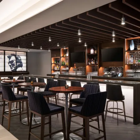 Hyatt Place San Francisco/Downtown Отели рядом с достопримечательностью «Проститутка»