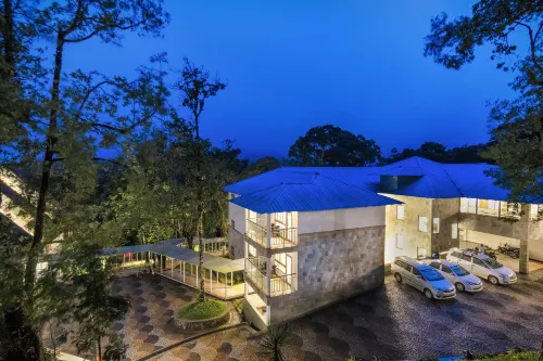 Elixir Hills Suites Resort and Spa - Romantic
