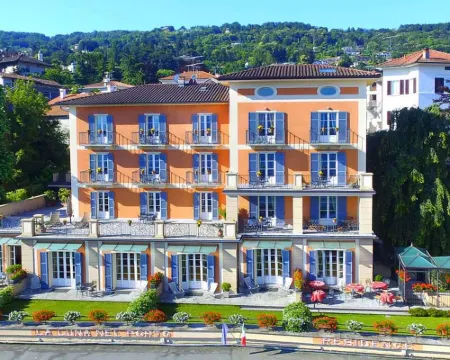 奈樂波爾圖月光女神公寓式酒店 韋巴諾-庫西奧-奧索拉酒店