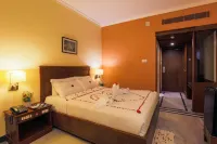 Hotel Grand Palace Chennai Hotels near Pothys Swarnamahal
