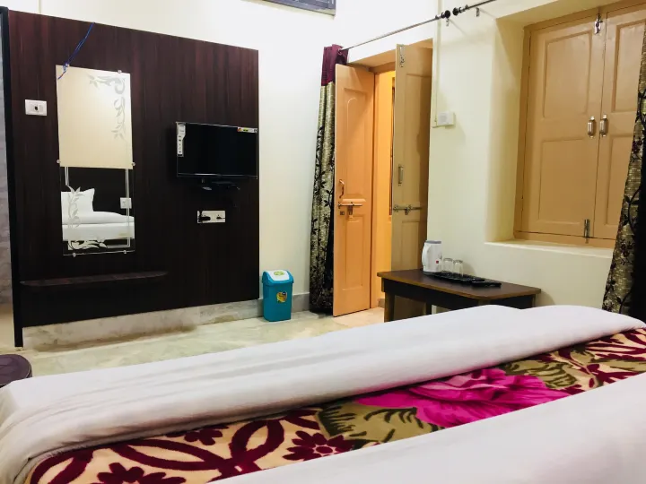 Liberty Guest House Varanasi