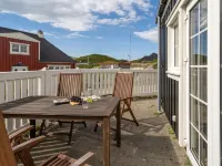 "Jannike" - 100m from the Sea