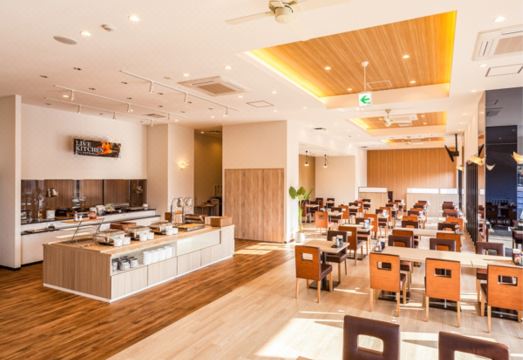 1. 라이브맥스 리조..