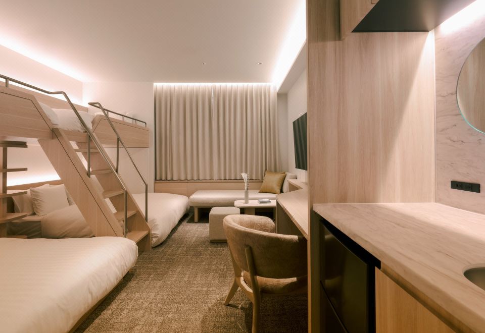 4. 패브 럭스 나가..