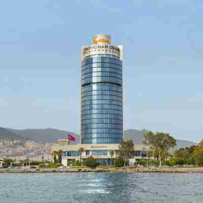 Wyndham Grand Izmir Ozdilek Hotel Exterior