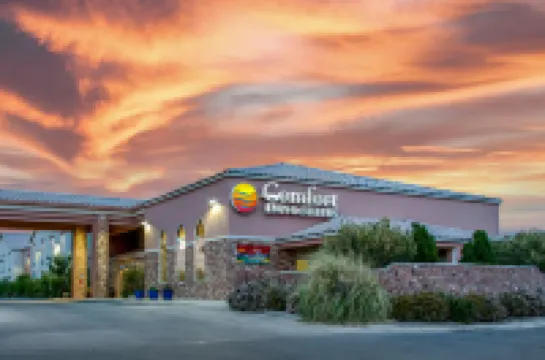Comfort Inn & Suites I-25 Near Spaceport America