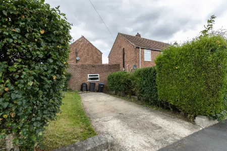 HC Property - Taylor Avenue Отели в г. Брандон энд Бишотлс