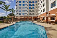 Hyatt House Fort Lauderdale Airport/Cruise Port Hoteles en Dania Beach