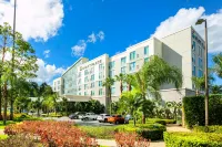 Hyatt Place Manati Hotels in Florida Afuera