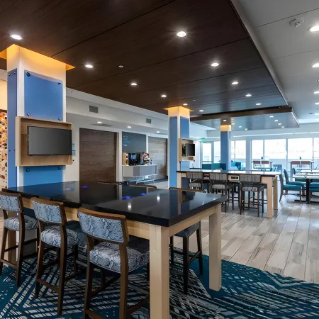 Holiday Inn Express & Suites GAINESVILLE - LAKE LANIER AREA by IHG