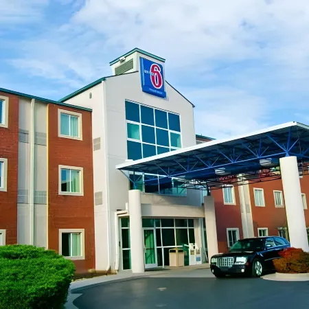 Sleep Inn & Suites Pigeon Forge - Downtown