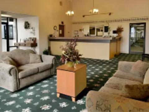 阿爾瑪戴斯酒店 克勞福德縣酒店