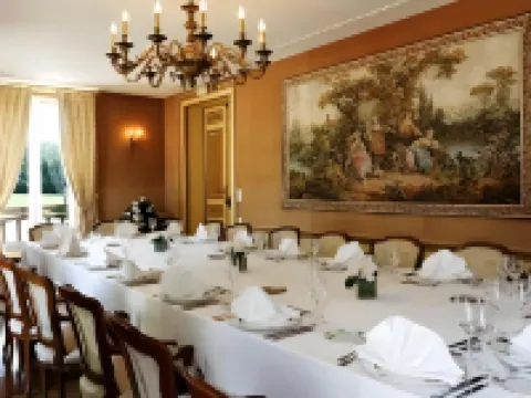 邦東斯古堡酒店 拉費泰蘇茹瓦爾酒店