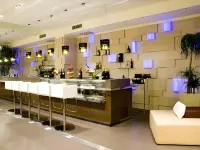 Hotel Cube - Quầy Bar
