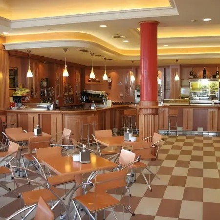 Hotel Camino Real