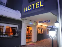 Hotel Garny Pleso Hoteles cerca del Aeropuerto de Zagreb-Pleso