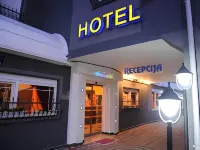 Hotel Garny Pleso - 3-Star