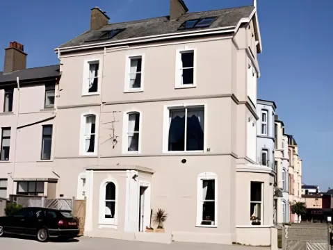 Antrim House Guest Rooms & Suites