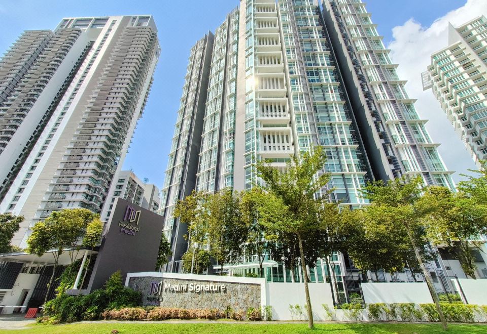 6. Medini S..