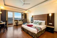 Grand View Hotel