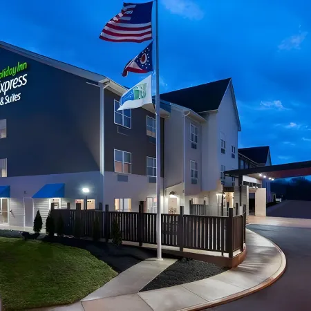 Holiday Inn Express & Suites COLUMBUS AIRPORT EAST by IHG