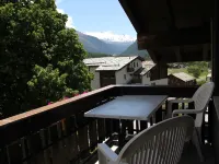 Bergdohle Hotels in Randa