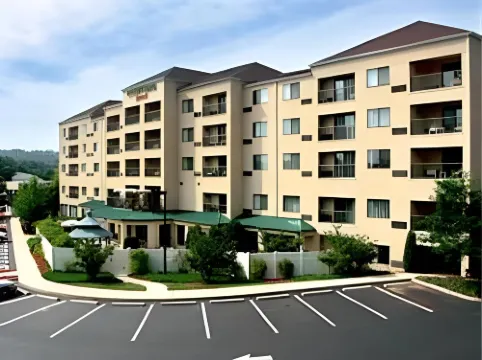 挪利其萬豪萬怡酒店