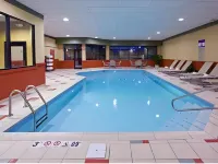 DoubleTree by Hilton Dayton Fairborn - Pool