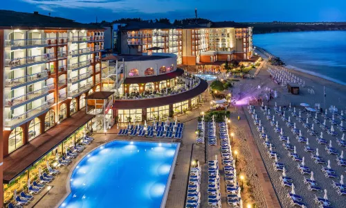 Sol Luna Bay Resort