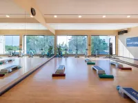 ميليا ديزرت بالم Hotels near العوير