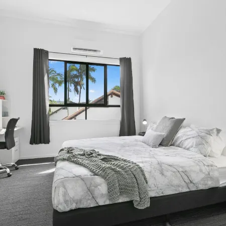 Redhill Cairns Living - Martyn St